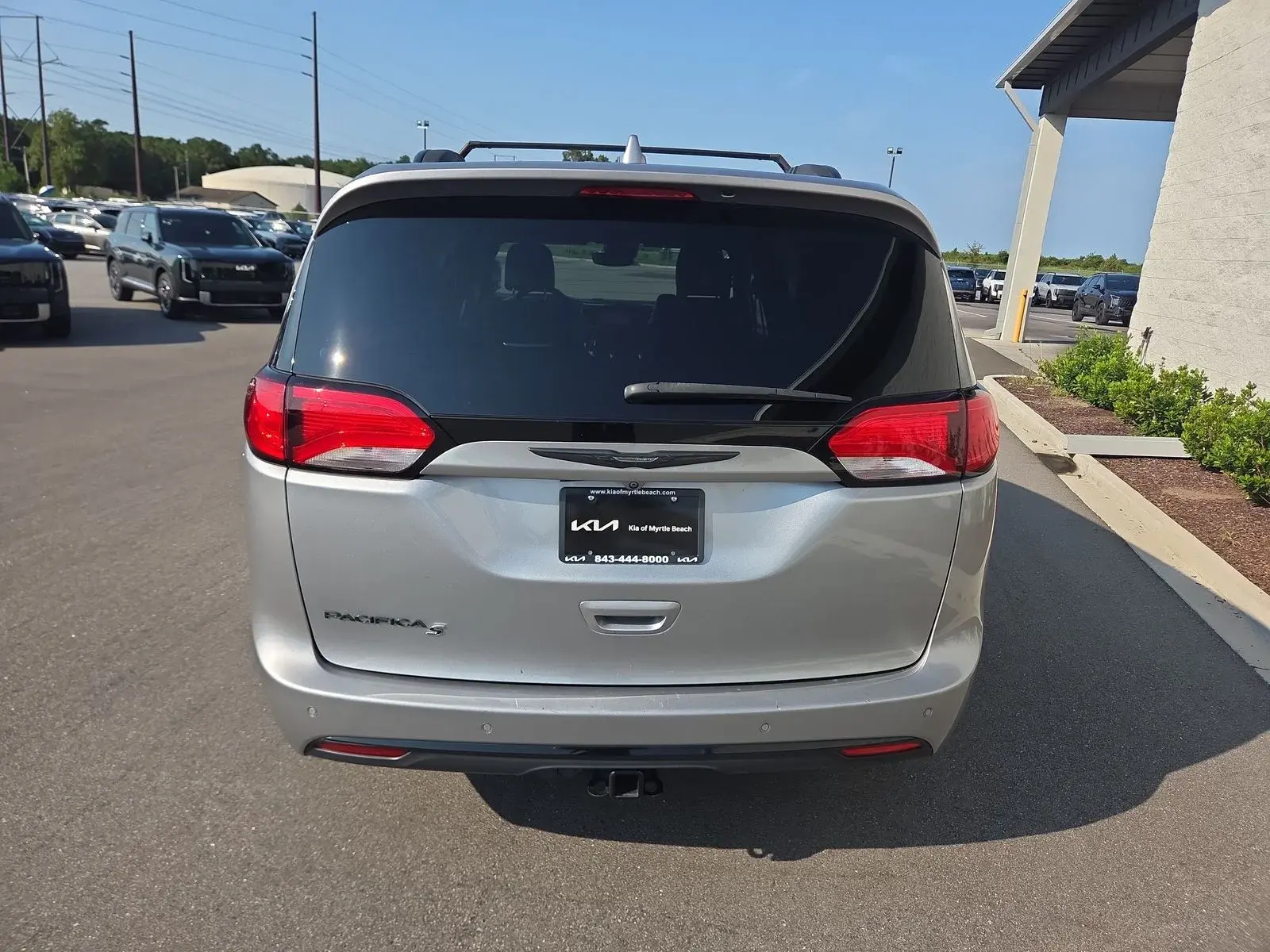 2019 Chrysler Pacifica Touring L Plus photo 4
