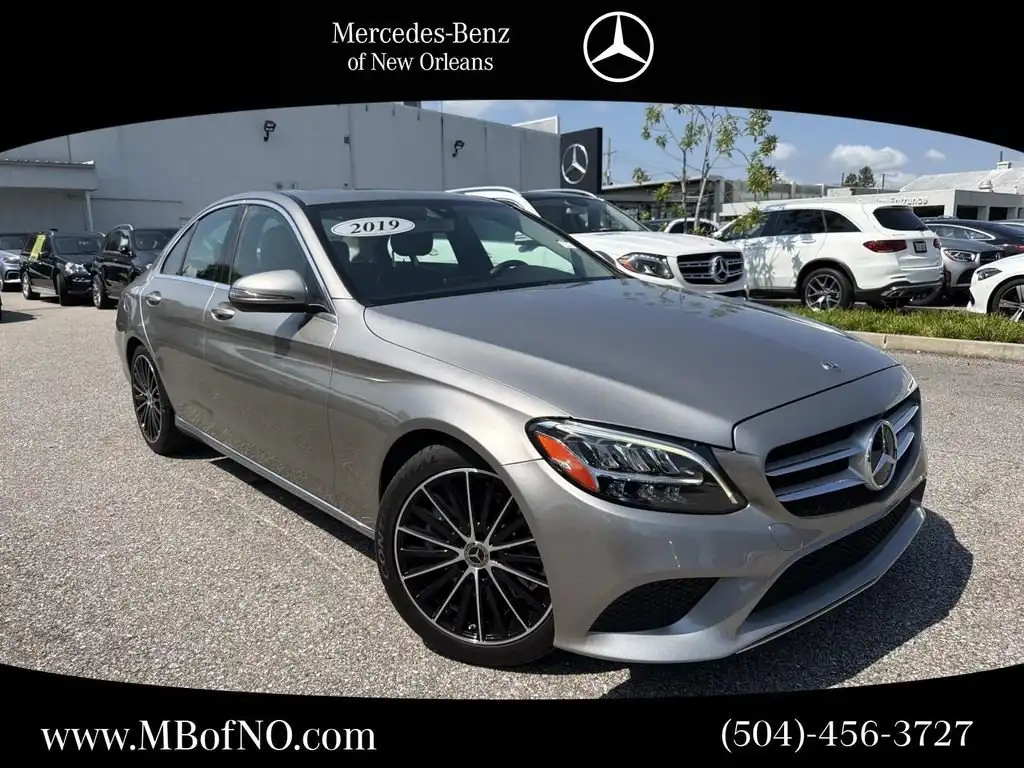 2019 Mercedes-Benz C-Class C300's photo