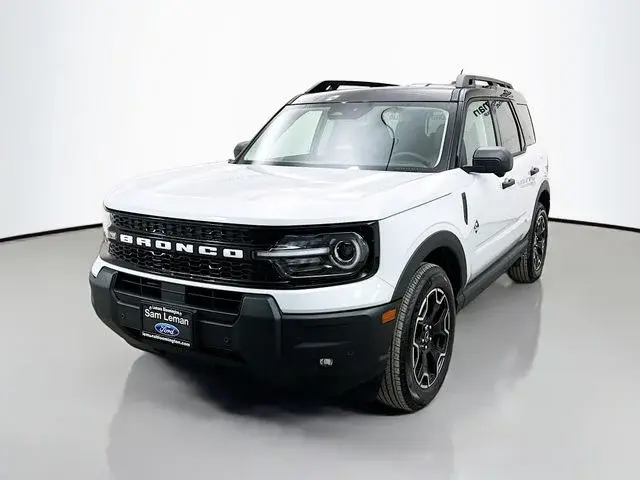 2026 Ford Bronco Sport Outer Banks 4X4 photo 3