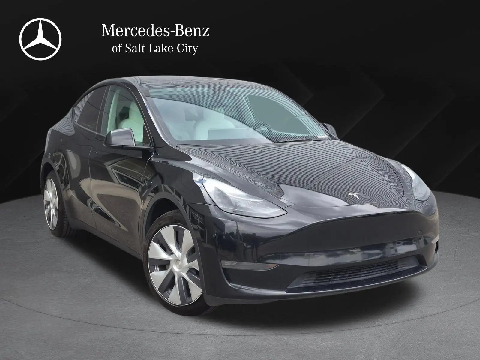 2024 Tesla Model Y Long Range Dual Motor All-Wheel Drive's photo