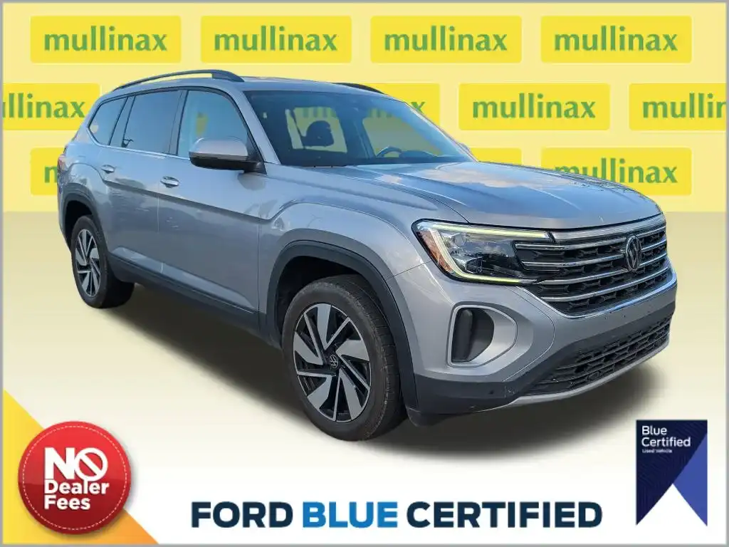 2025 Volkswagen Atlas 2.0T SE with Tech's photo