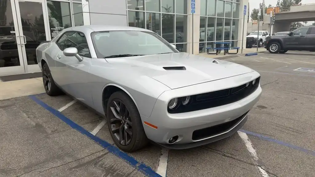 2023 Dodge Challenger SXT Auto's photo