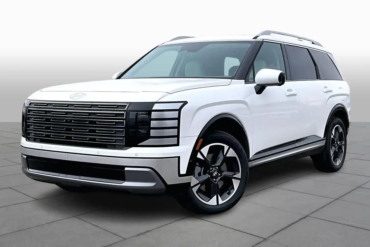 2026 Hyundai Palisade Limited Hybrid AWD's photo