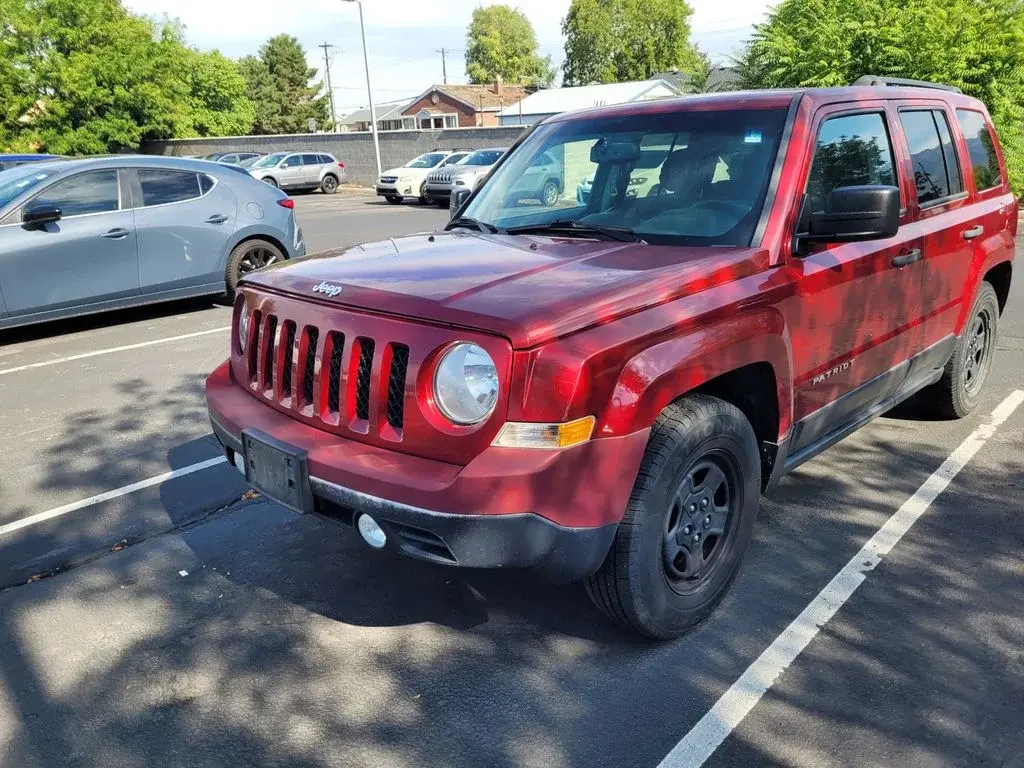 Vehicle Image 2