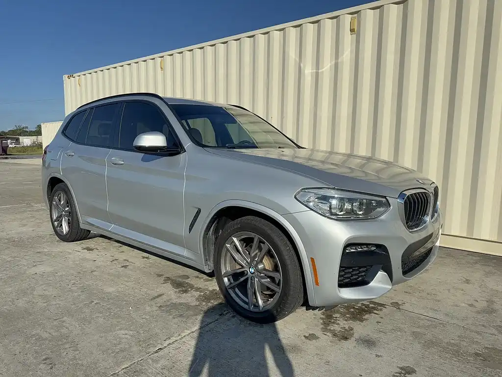 2020 BMW X3 sDrive30i's photo