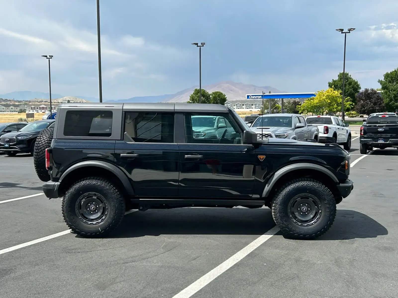 2024 Ford Bronco Badlands 4WD photo 5