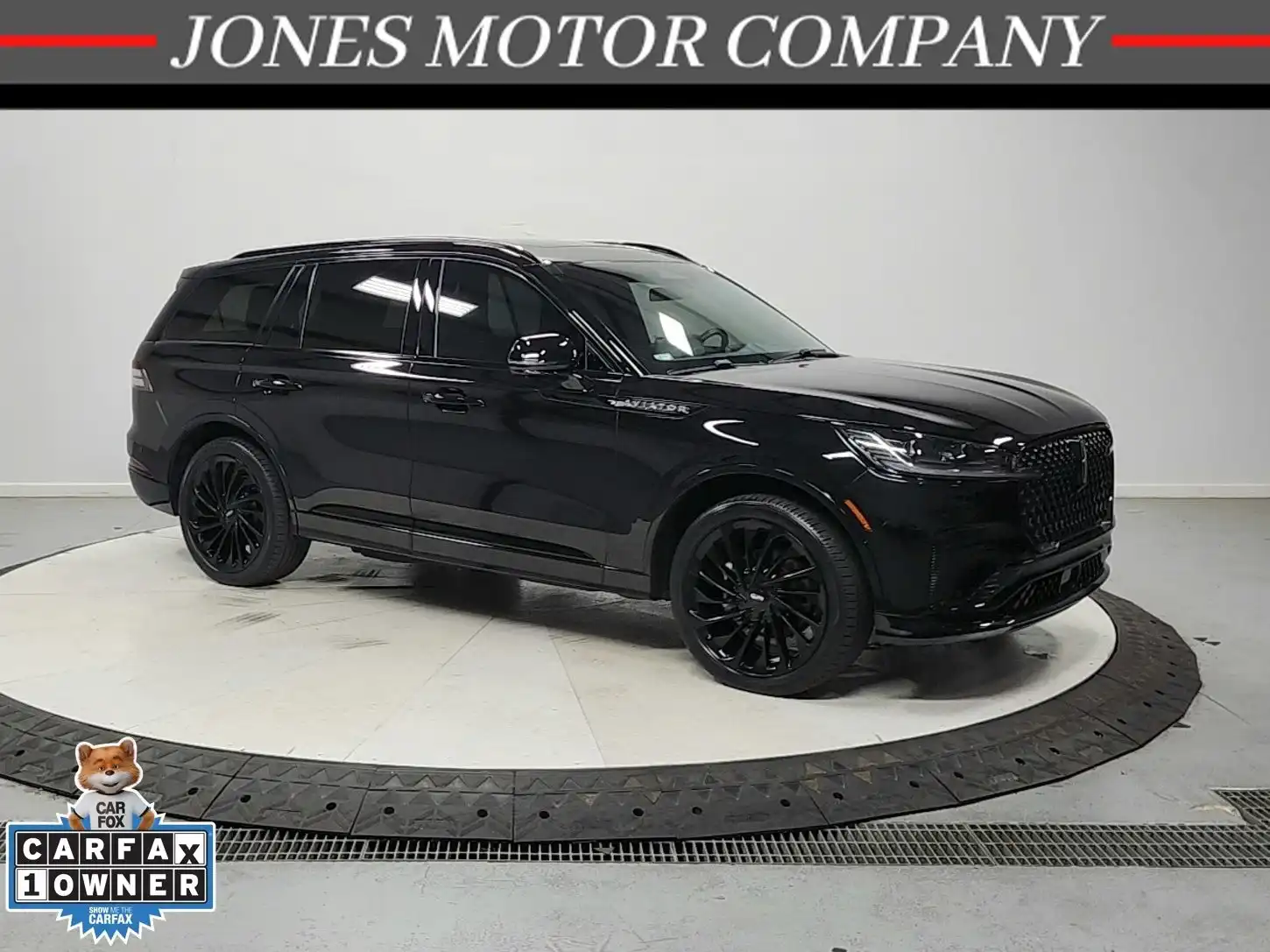 2025 Lincoln Aviator Reserve AWD's photo