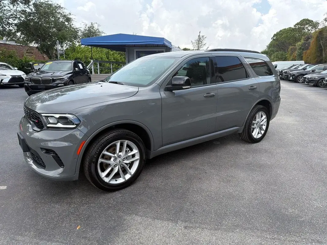 2026 Dodge Durango GT Plus AWD photo 3
