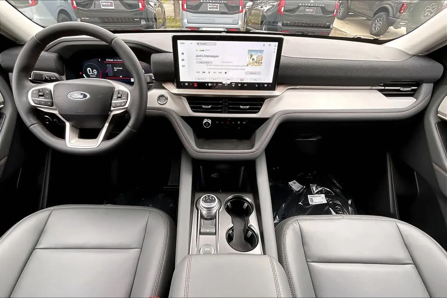 2026 Ford Explorer undefined photo 5
