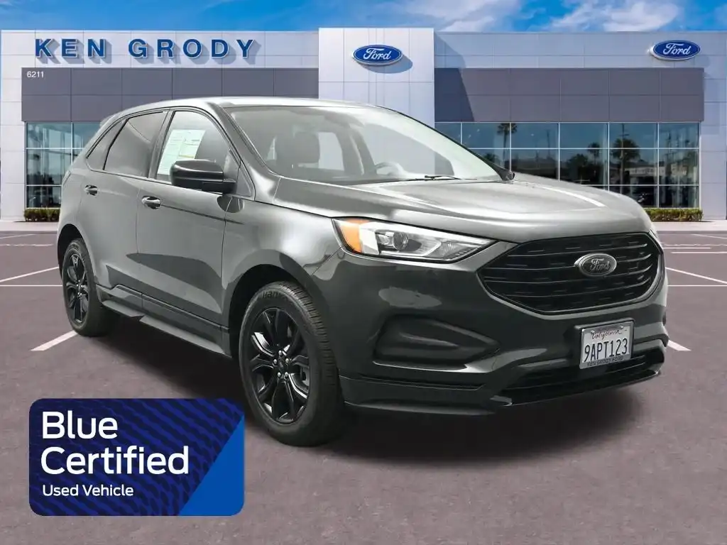 2022 Ford Edge SE AWD's photo