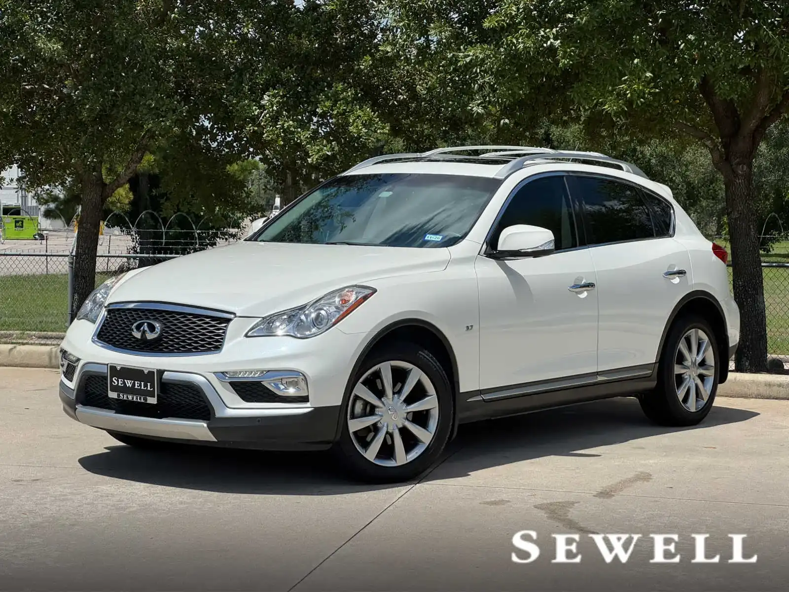 2017 INFINITI QX50 RWD's photo