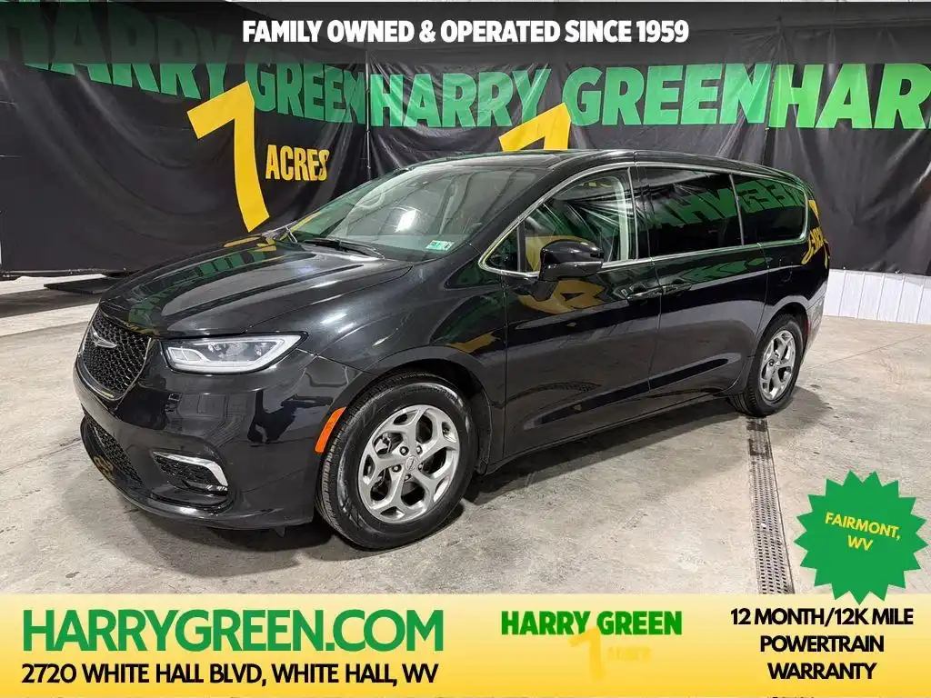 2024 Chrysler Pacifica Limited's photo