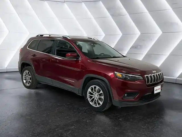 2019 Jeep Cherokee Latitude Plus's photo