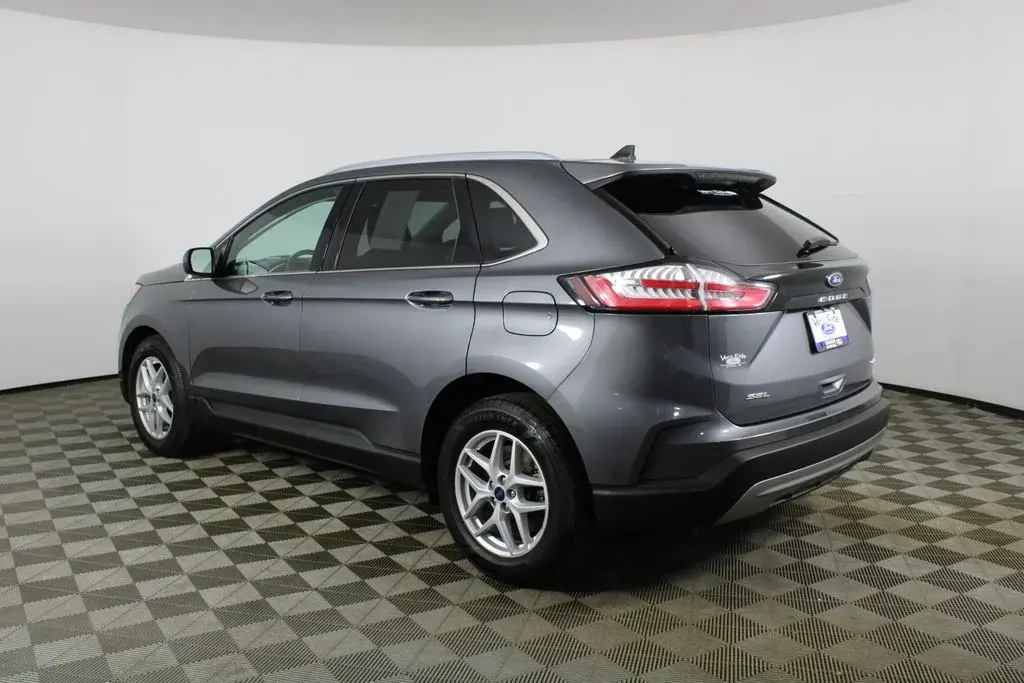 2021 Ford Edge SEL AWD photo 4