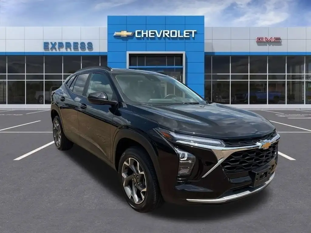 2024 Chevrolet Trax LT's photo