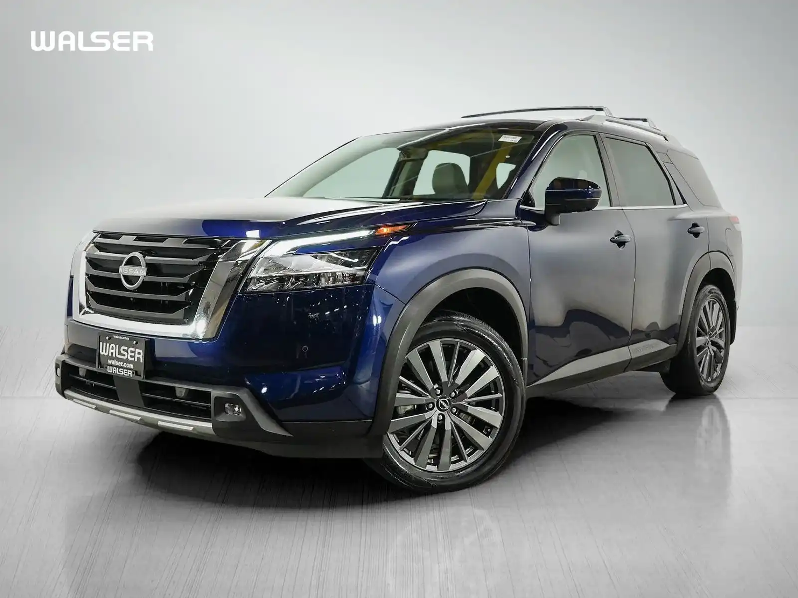 2024 Nissan Pathfinder SL 4WD's photo