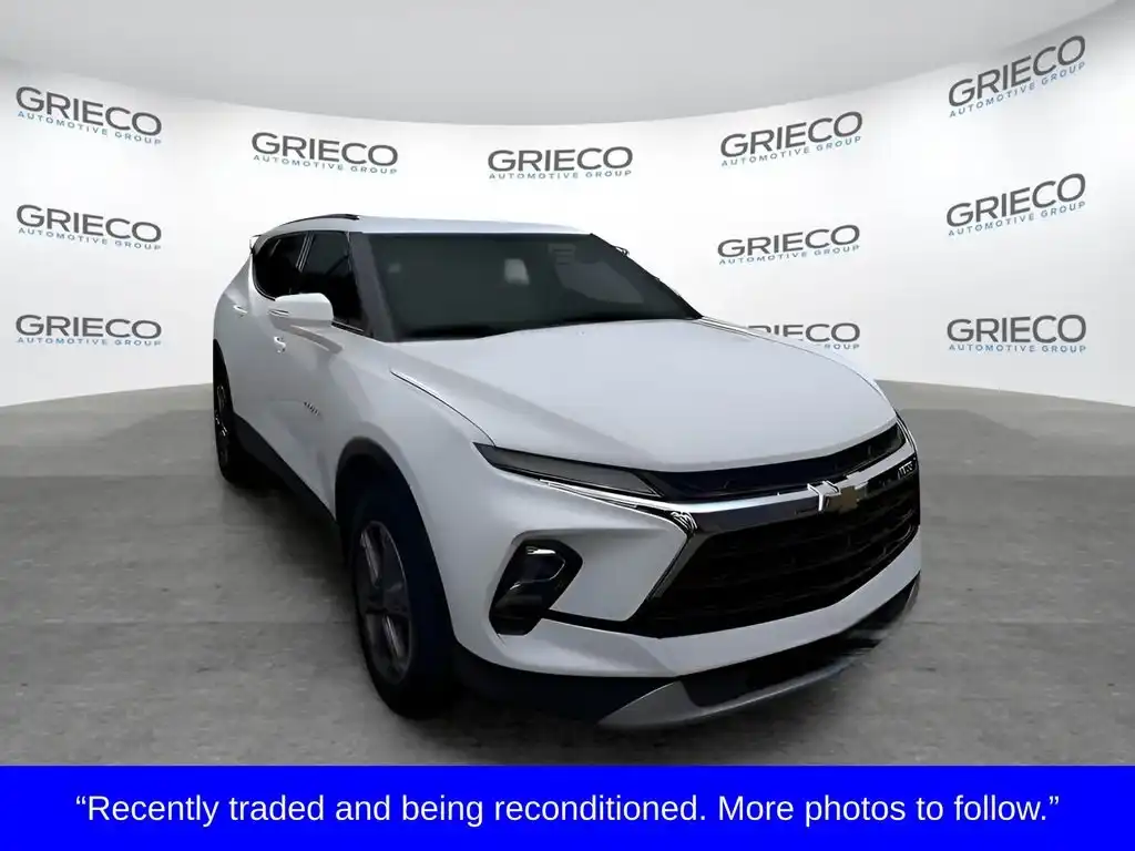 2023 Chevrolet Blazer 2.0T 3LT FWD's photo