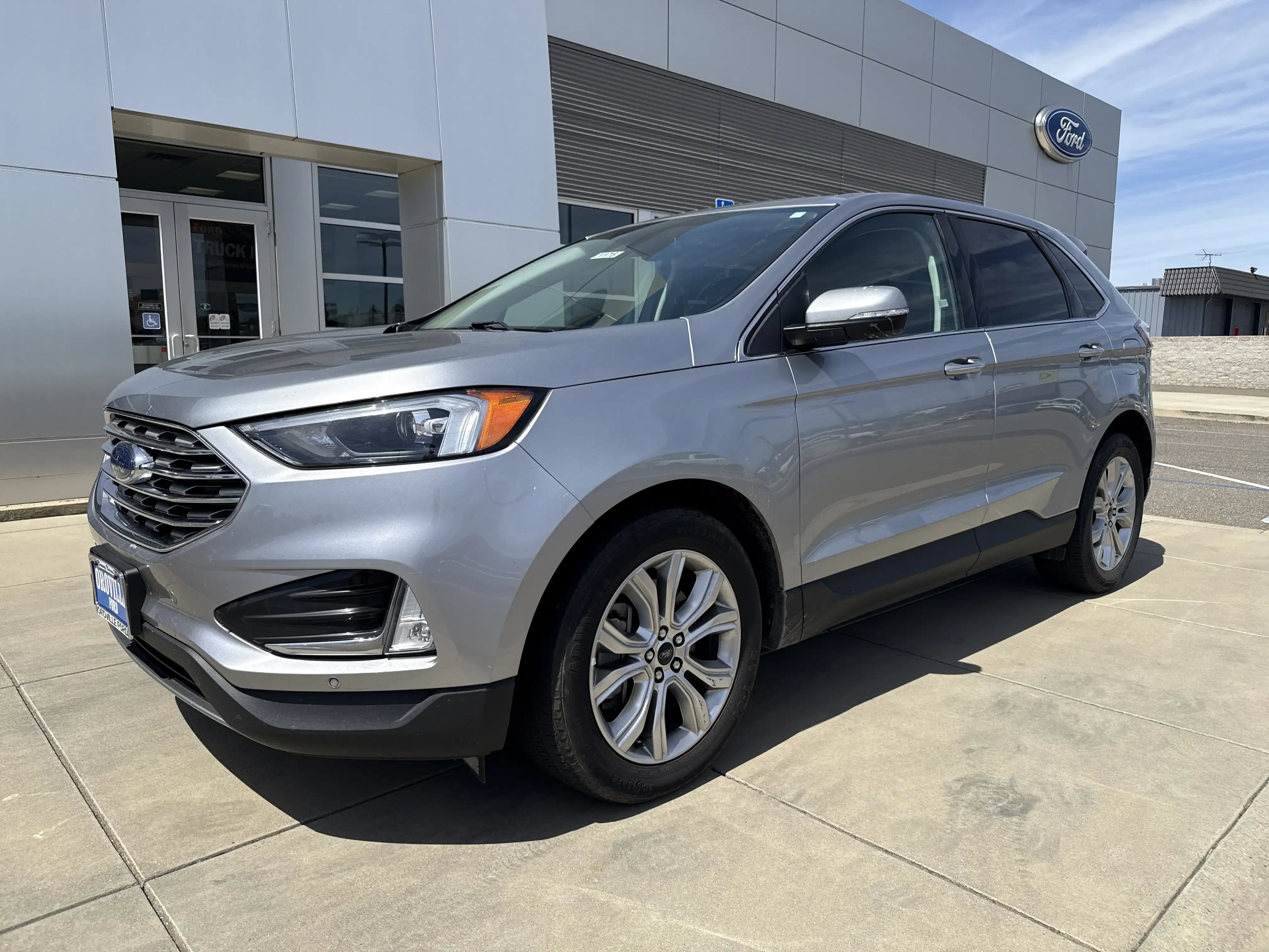 2024 Ford Edge Titanium AWD's photo