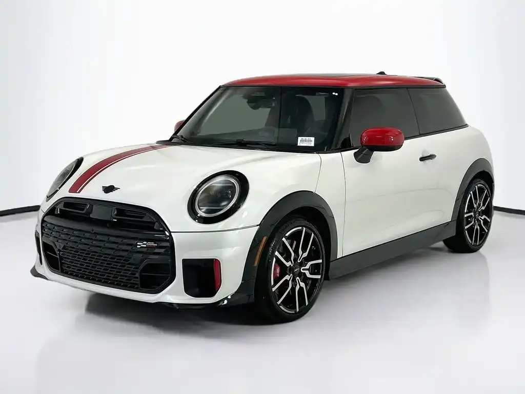 2026 MINI Hardtop John Cooper Works's photo