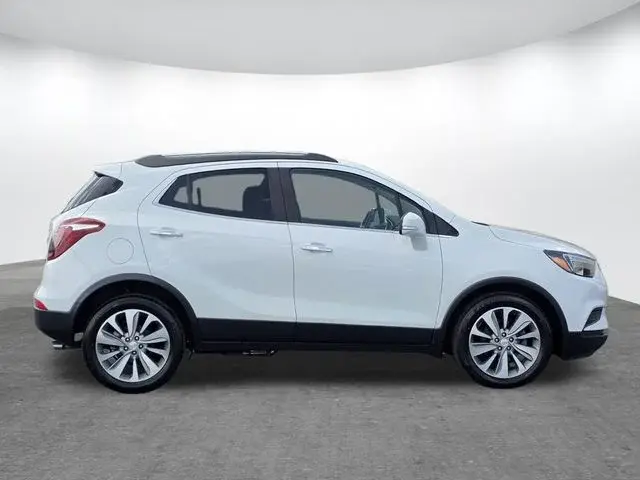 2019 Buick Encore Preferred photo 3