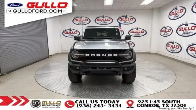 2022 Ford Bronco Wildtrak 4WD photo 3