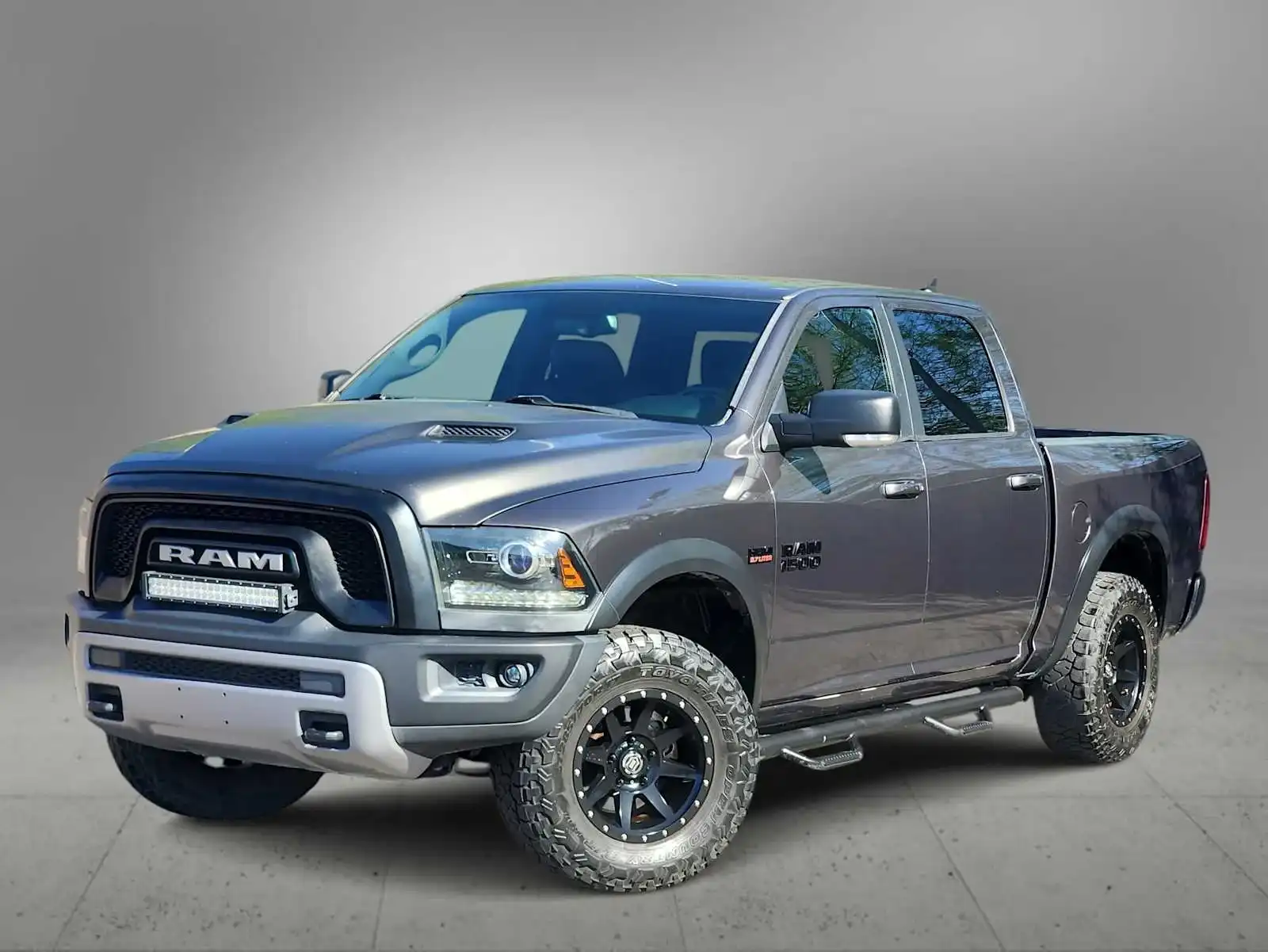 2018 RAM 1500 Rebel 4x4 Crew Cab 5'7's photo