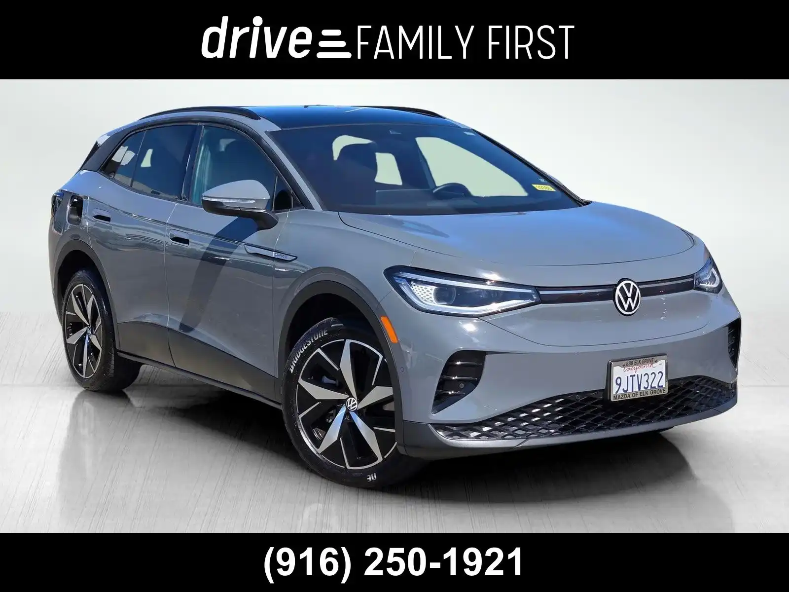 2023 Volkswagen ID.4 PRO S AWD's photo