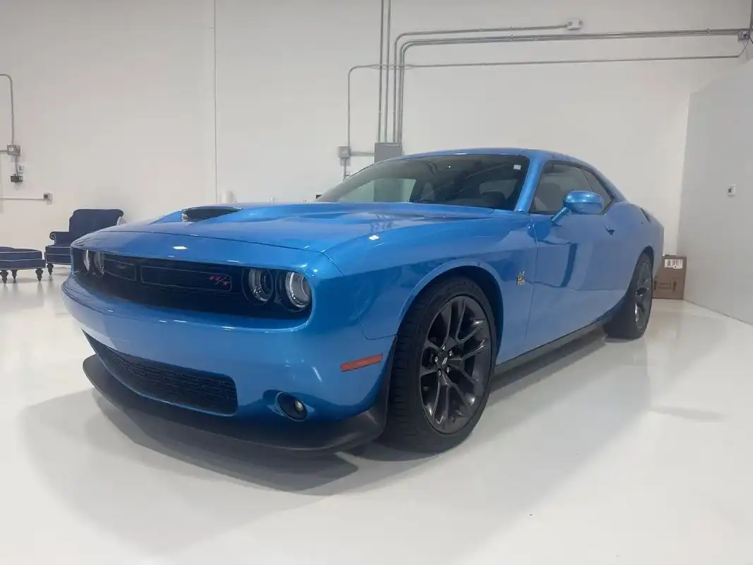 2023 Dodge Challenger R/T Scat Pack's photo