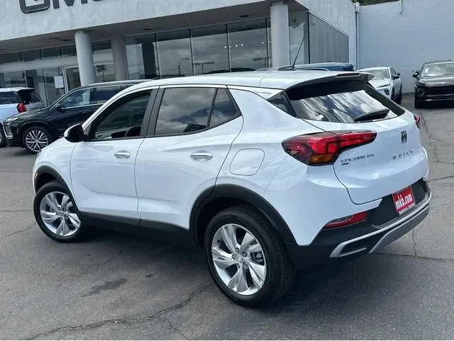 2026 Buick Encore GX Preferred AWD photo 3