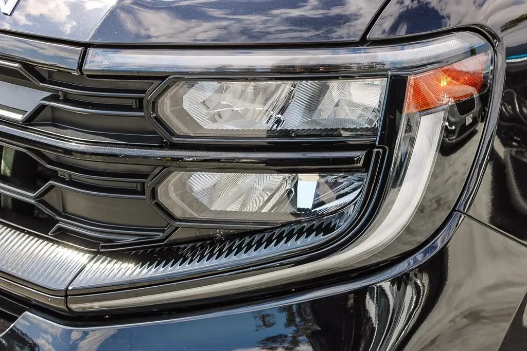 2025 Ford Expedition Active 4x4 photo 5