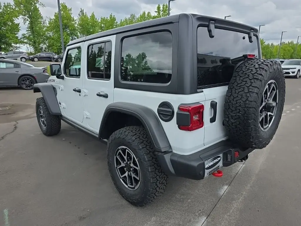 2026 Jeep Wrangler Rubicon photo 3