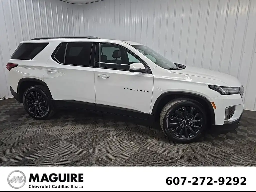 2023 Chevrolet Traverse AWD RS's photo