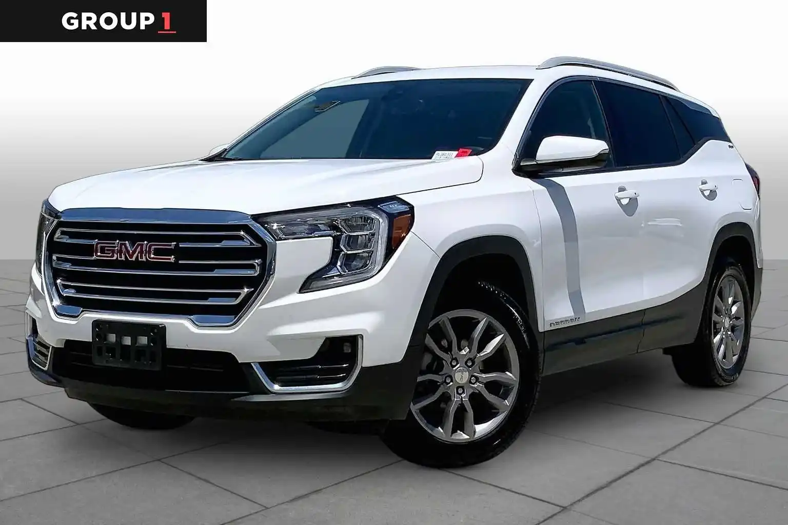 2024 GMC Terrain SLT AWD's photo