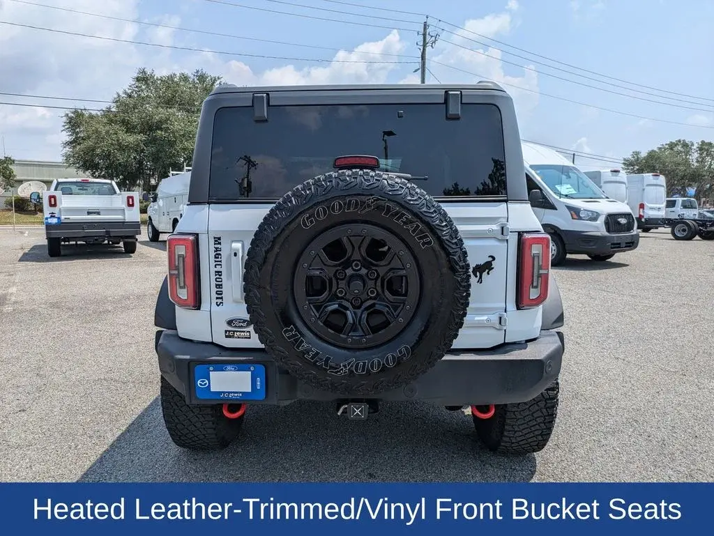 2021 Ford Bronco Outer Banks Advanced 4x4 photo 5