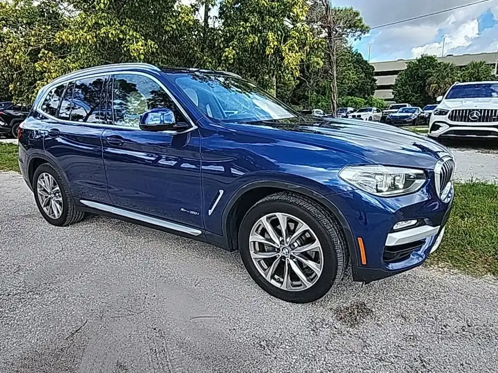 2018 BMW X3 xDrive30i's photo