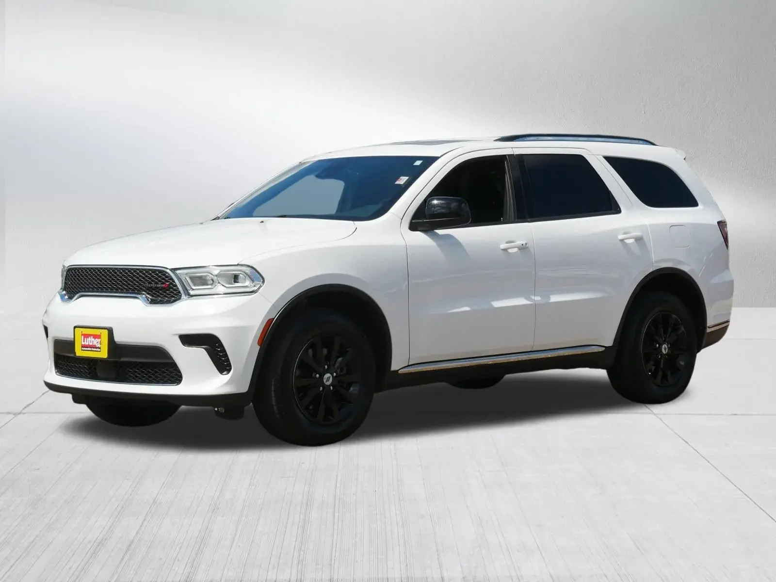 2024 Dodge Durango SXT Plus AWD photo 3