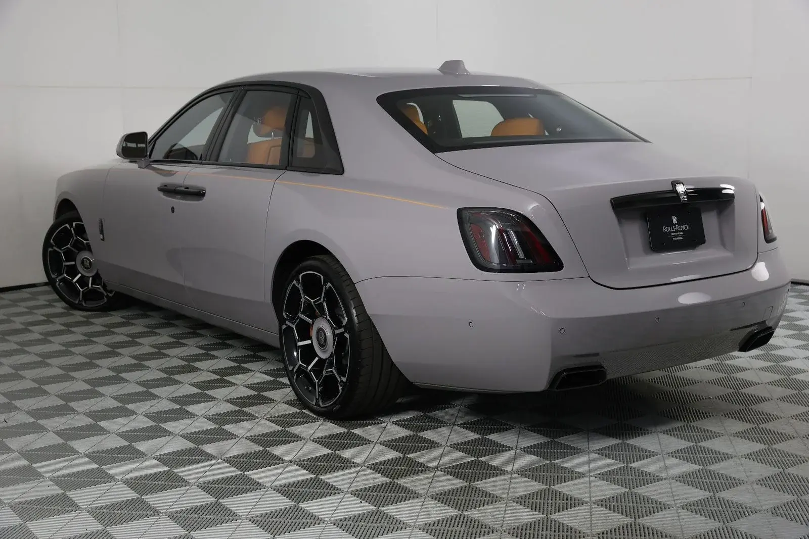2026 Rolls-Royce Ghost Black Badge photo 3