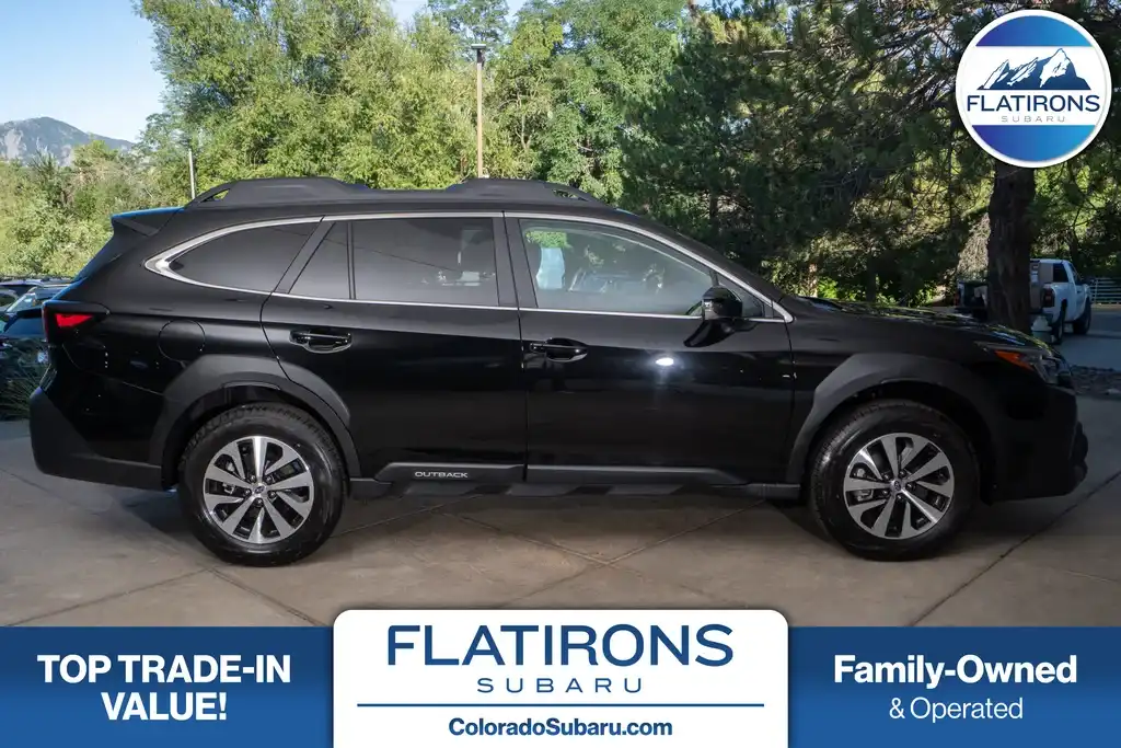 2025 Subaru Outback Premium's photo