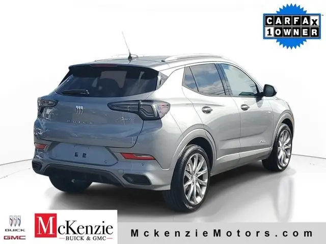 2024 Buick Encore GX Avenir photo 4