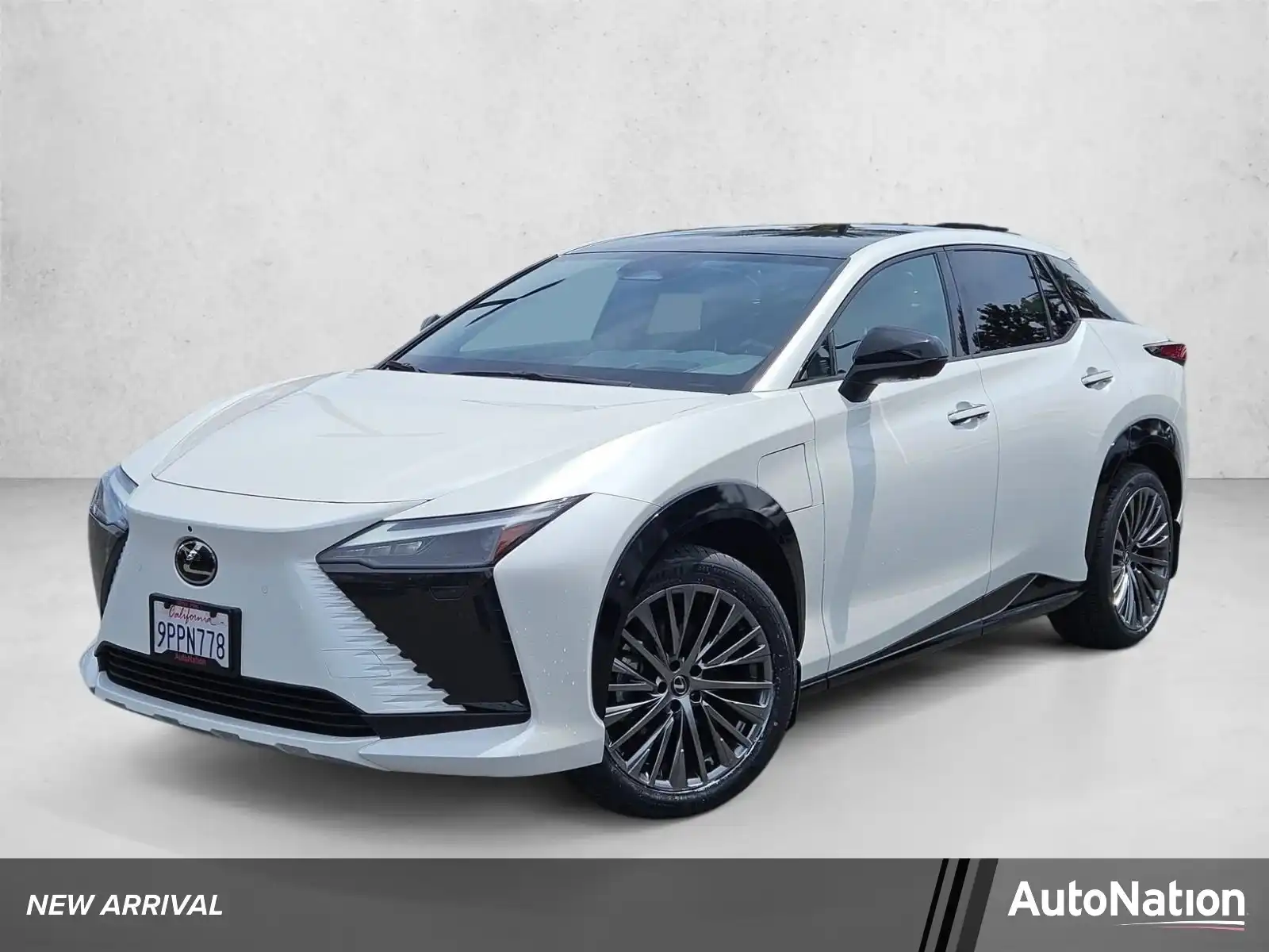 2024 Lexus RZ 450e 450e Luxury AWD's photo