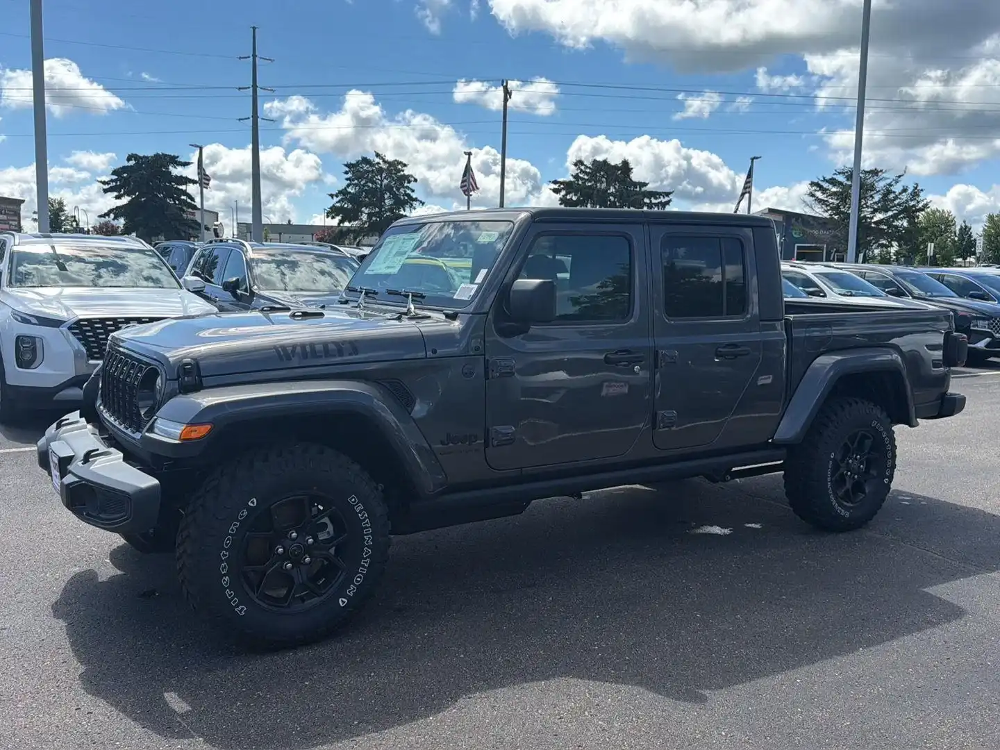 2026 Jeep Gladiator Willys Auto's photo