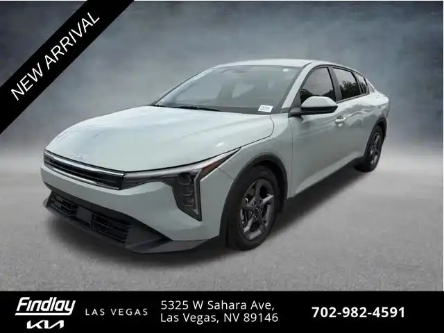 2025 Kia K4 LXS AT's photo