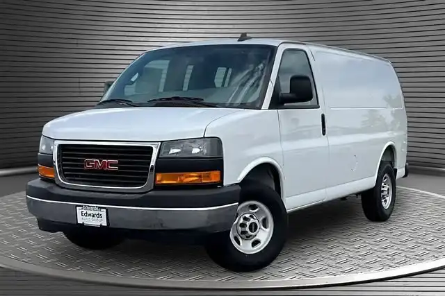 2025 GMC Savana 2500's photo