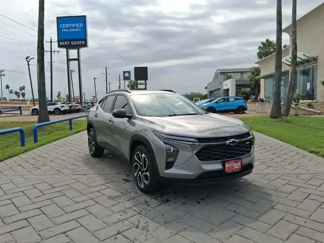 2025 Chevrolet Trax 2RS photo 1