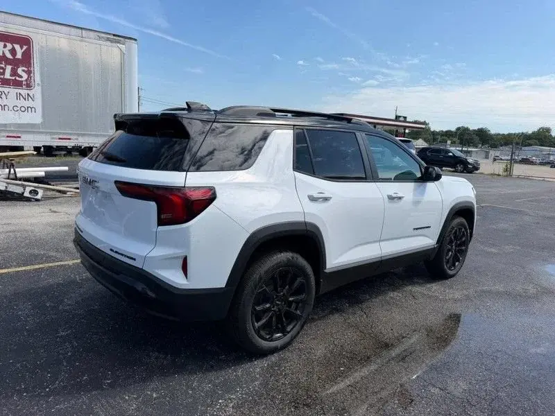 2027 GMC Terrain Elevation AWD photo 3
