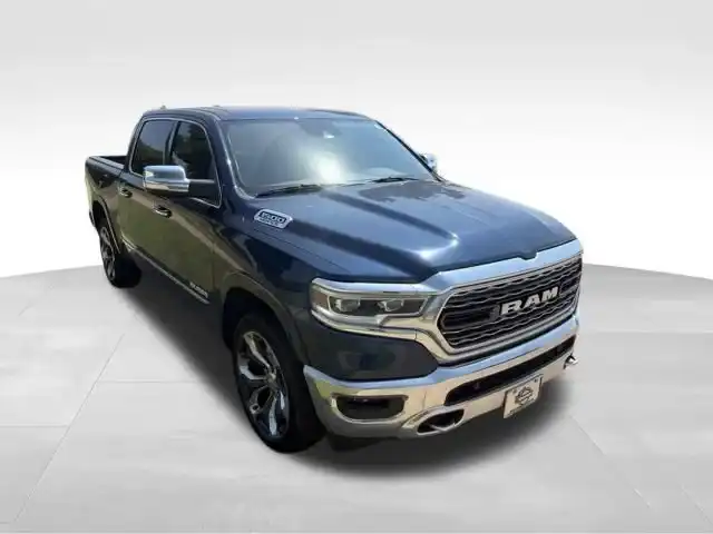 2019 RAM 1500 Limited 4x4 Crew Cab 5'7's photo