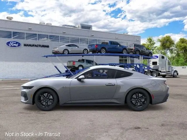 2026 Ford Mustang GT Fastback photo 3