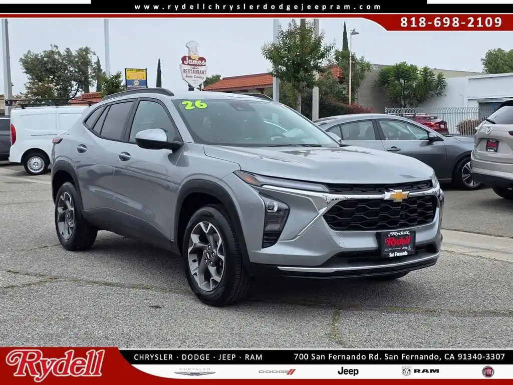 2026 Chevrolet Trax LT's photo