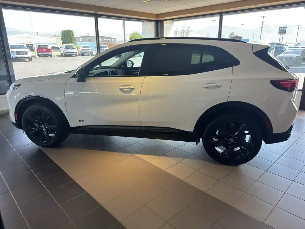 2026 Buick Envision Sport Touring AWD's photo