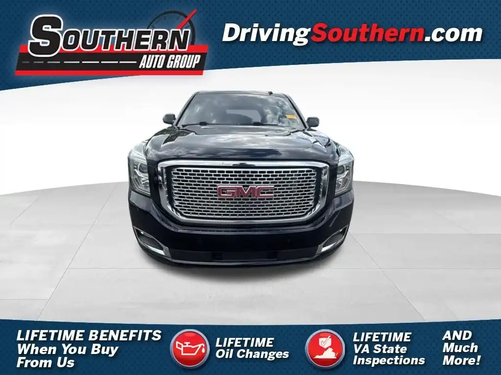 2016 GMC Yukon 4WD Denali's photo